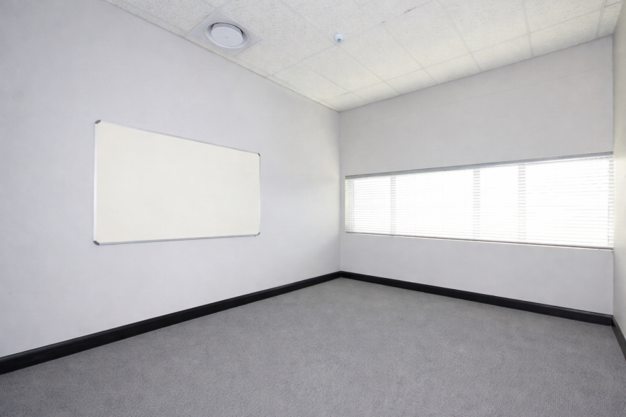 To Let Commercial Property for Rent in Dal Josafat Western Cape